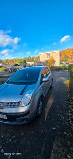 Nissan Note   mijn nummer 0467898423 bell, Auto's, Zwart, Bedrijf, Handgeschakeld, 5 deurs