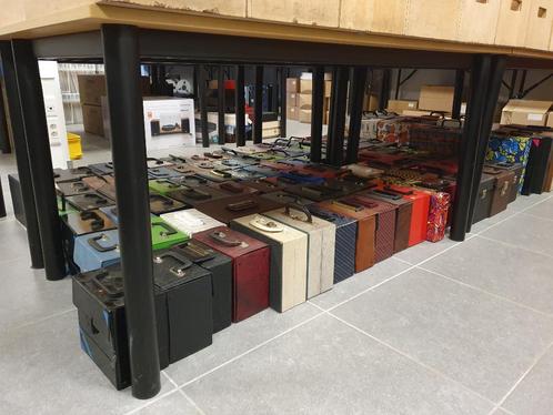 Diverse opbergkoffers voor 45T Singles en 33T LPs, Cd's en Dvd's, Vinyl Singles, Ophalen of Verzenden