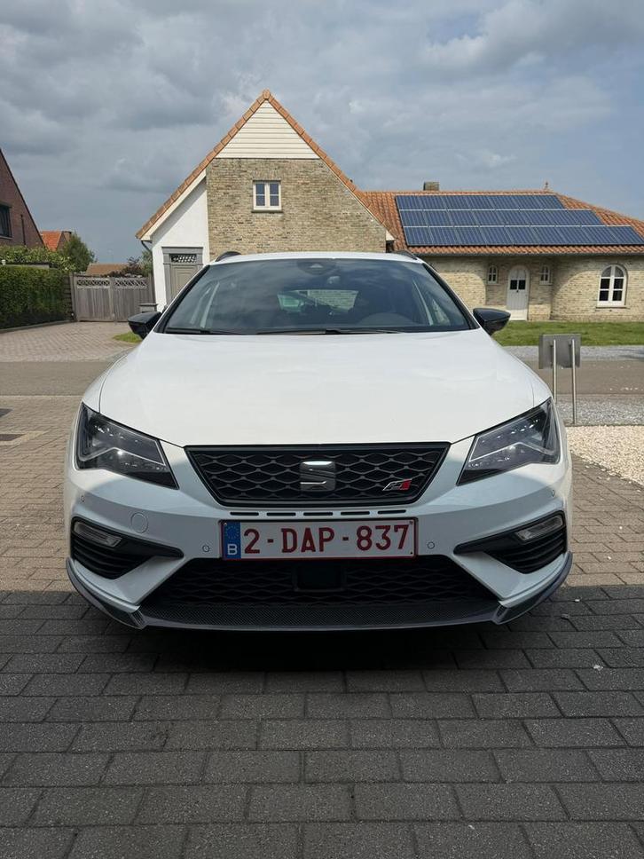 Seat leon cupra carbon editie 1of300, Auto's, Cupra, Particulier, Leon, 360° camera, ABS, Adaptieve lichten, Adaptive Cruise Control