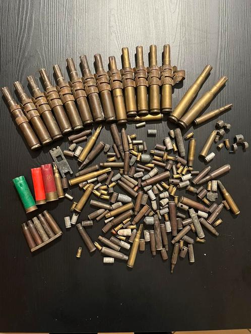 Oude verzameling lege hulzen & oefenmunitie, Verzamelen, Militaria | Tweede Wereldoorlog, Verzenden