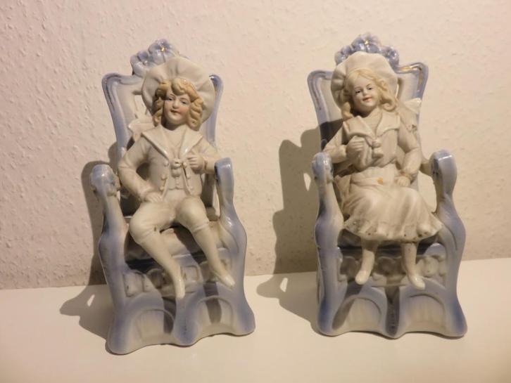 2 oude koekjeskeramische beeldjes, Antiek en Kunst, Antiek | Keramiek en Aardewerk, Ophalen of Verzenden