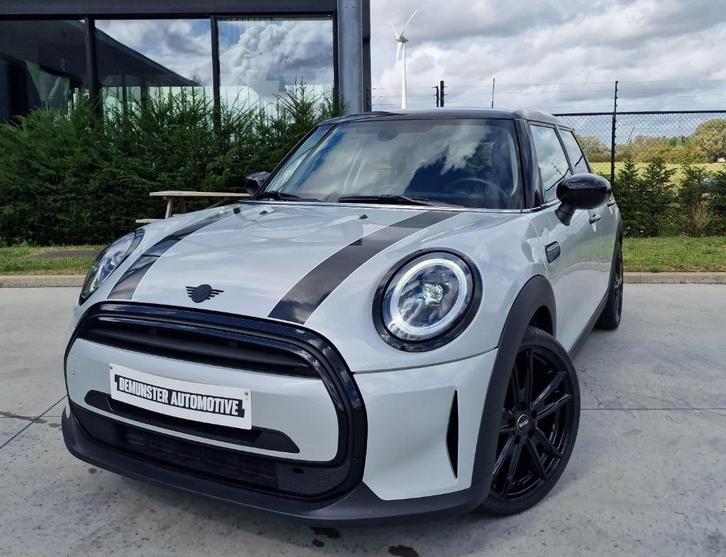 Mini Cooper 5d/Carplay/Camera/Panodak/Navigatie/5Zitpl, Auto's, Mini, Bedrijf, Te koop, Cooper, ABS, Achteruitrijcamera, Adaptieve lichten