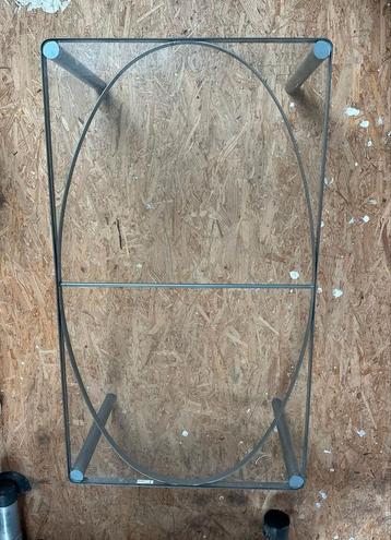 Table basse | verre et metal  beschikbaar voor biedingen