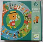 Djeco Puzzel Géant - L’Année (24 stukjes), Kinderen en Baby's, Speelgoed | Kinderpuzzels, Ophalen, 10 tot 50 stukjes, Zo goed als nieuw