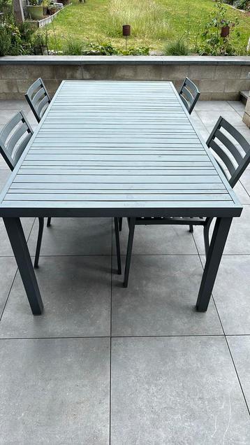Mobilier exterieur beschikbaar voor biedingen