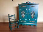 Armoire pour poupées + chaise, Enfants & Bébés, Comme neuf, Enlèvement ou Envoi