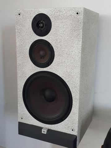 HAUT-PARLEURS JBL+SUB YAMAHA 3.1 beschikbaar voor biedingen