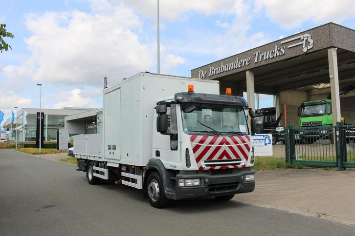IVECO EUROCARGO 4X2 - EURO 5 - 514.430 km - 2008 - MET LAADB, Auto's, Vrachtwagens, Bedrijf, Te koop, Trekhaak, Iveco, Diesel