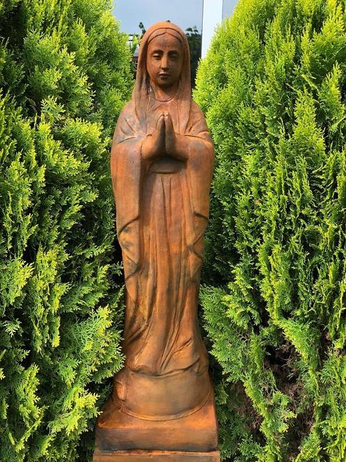 Moeder Maria / Mother Mary, groot vol stenen beeld, oxide., Tuin en Terras, Tuinbeelden, Mensenbeeld, Steen, Ophalen of Verzenden