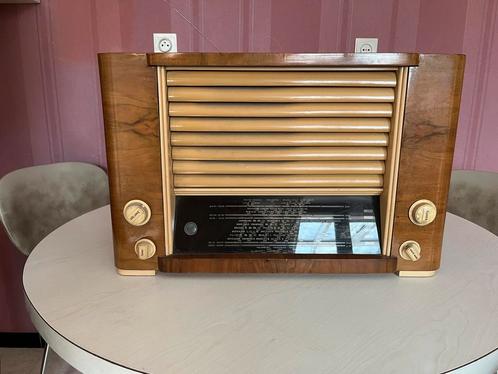 Beau poste radio vintage bois – look retro, vibe authentique, Antiek en Kunst, Antiek | Tv's en Audio, Ophalen