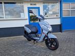 SCHADE: Peugeot kisbee 2020 met lichte kapschade ( Holland ), Ophalen, Gebruikt, Benzine, Peugeot