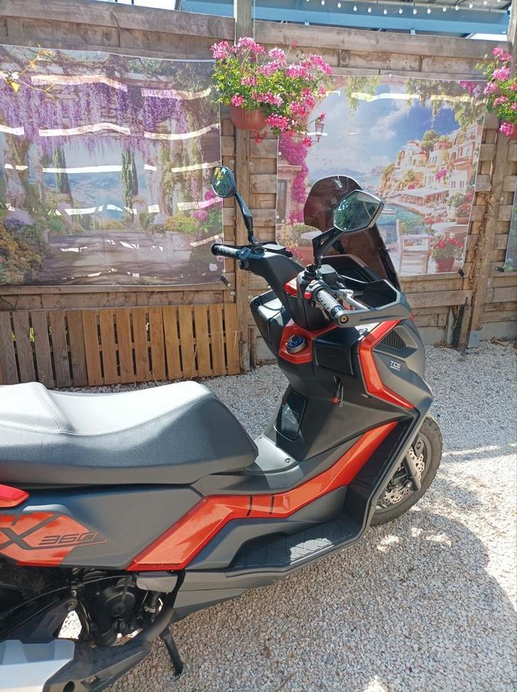 Kymco motorscooter 350cc, Motoren, Motoren | Piaggio, Particulier, Ophalen