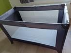 Babybed / reisbed met degelijke matras (2 beschikbaar), Kinderen en Baby's, Kinderkamer | Bedden, Ophalen, 140 tot 160 cm, Zo goed als nieuw