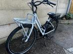 Elektrische fiets giant 28 inch, Ophalen, Zo goed als nieuw, Giant