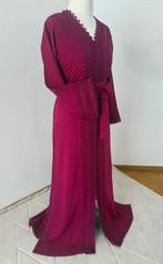 Caftan neuf jamaiw porter, Vêtements | Femmes, Habits de circonstance, Enlèvement, Comme neuf