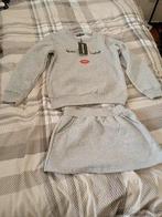 Grijs pak voor meisjes met rokje, Kinderen en Baby's, Meisje, Squared & Cuved, Nieuw, Ophalen of Verzenden