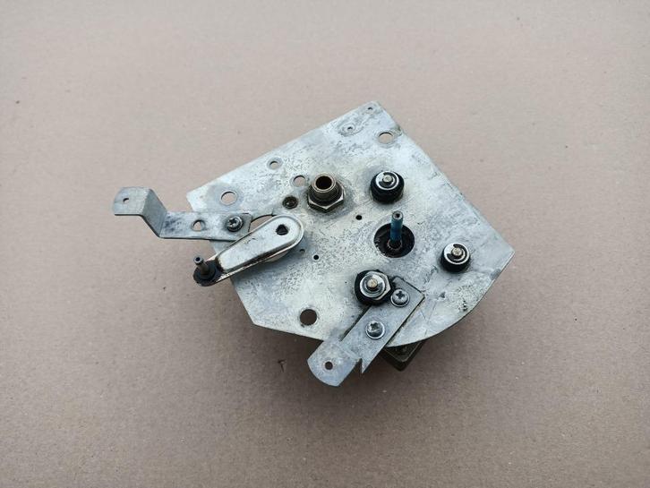 Draai Tafel/ Motor Jensen /AMi /J80 (1957) jukebox, Verzamelen, Automaten | Jukeboxen, Ami, Verzenden