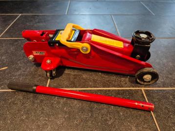 Cric hydraulique roulant (2 tonnes) beschikbaar voor biedingen