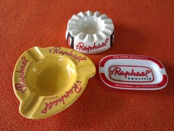 3 oude asbakken  ST. RAPHAEL. beschikbaar voor biedingen