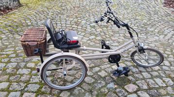 Driewiel fiets elektrisch beschikbaar voor biedingen