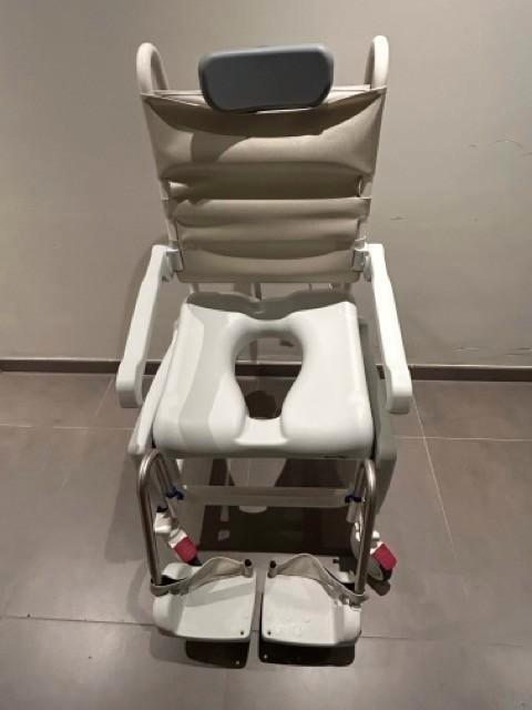 Chaise de douche ocean VIP Ergo, Divers, Matériel Infirmier, Comme neuf, Enlèvement