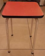 Vintage krukje, oranje . 30/30/50cm, Huis en Inrichting, Krukjes, Ophalen of Verzenden, Zo goed als nieuw