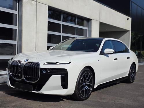 BMW 740 dA xDrive * M-Sport * Full Option * B&W * New Car, Auto's, BMW, Bedrijf, Te koop, 7 Reeks, 360° camera, 4x4, ABS, Achteruitrijcamera