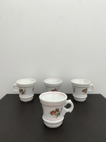 Service x4 Tasses Brulots Anciennes beschikbaar voor biedingen