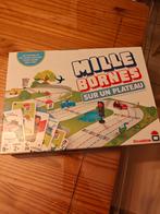 Jeu de société 1000 bornes sur un plateau