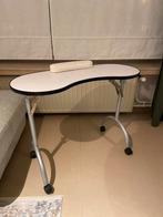 Manicuretafel opvouwbaar met wieltjes, Ophalen, Gebruikt