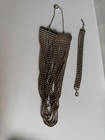 Zware kwaliteit metalen ketting en bijhorende armband beschikbaar voor biedingen