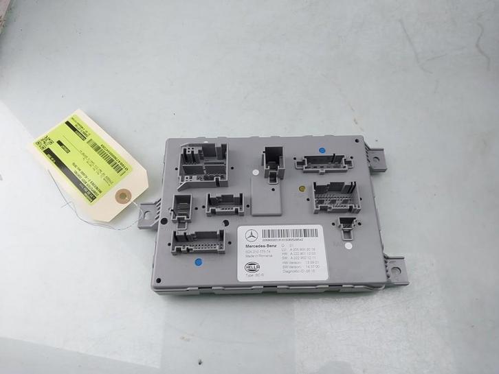 ORDINATEUR UNITE COMMANDE ELECTRONIQUE C Estate (S205), Autos : Pièces & Accessoires, Électronique & Câbles, Mercedes-Benz, Utilisé