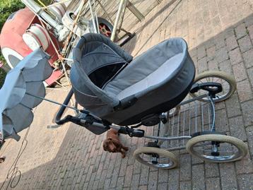 Baby maxicosi en kinderwagen - full option beschikbaar voor biedingen
