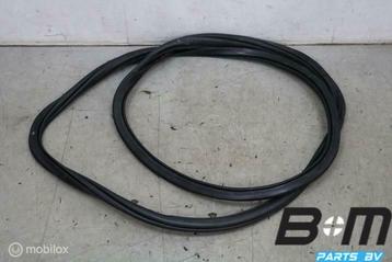 Portierrubber linksvoor VW Taigo 2G4867911B beschikbaar voor biedingen