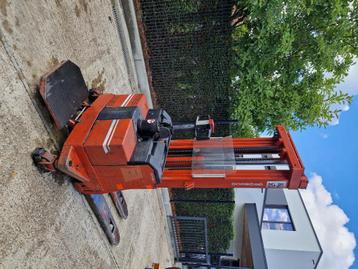 Triplex Stapelaar bt 1250kg 1.25 ton  beschikbaar voor biedingen