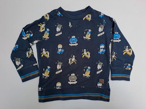 Mt 98 Donkerblauwe sweater skateboardend eten, Kinderen en Baby's, Kinderkleding | Maat 98, Gebruikt, Jongen, Trui of Vest, Ophalen of Verzenden