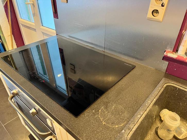 Inventum IKI7735 inductiekookplaat (77 cm), Elektronische apparatuur, Kookplaten, Zo goed als nieuw, Inbouw, Keramisch, 4 kookzones