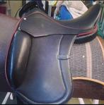 Crasaerts dressuurzadel 17,5 inch, Dieren en Toebehoren, Ophalen, Zo goed als nieuw, Dressuur