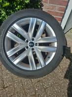 Orginele Audi Q5 volkswagen touareg winterset 5x112 19 inch, Auto-onderdelen, Banden en Velgen, Gebruikt, Banden en Velgen, Winterbanden