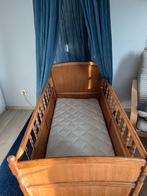 Lit ancien bébé en bois, Enlèvement, Comme neuf, Matelas