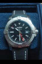 Breitling Avenger Automatic GMT 43, type A32397 van 04-2022., Handtassen en Accessoires, Horloges | Heren, Breitling, Staal, Ophalen of Verzenden