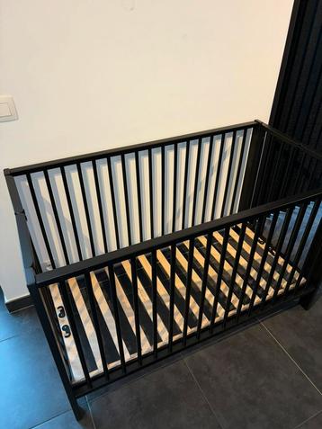 Lit bébé, berceau noir, pliable, Enlèvement, Comme neuf, Lit