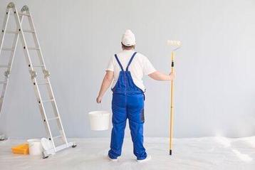 Schilder en behangen klaar voor dienst! beschikbaar voor biedingen