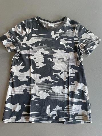 T-shirt Puma maat 140 als nieuw beschikbaar voor biedingen