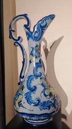 Cruche/vase portugais peint à la main. Alcobaça, Enlèvement
