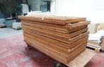 Podium/20m2 10 kamers 2x1m originele tribune, terras, schuil, Ophalen, Nieuw, Hout