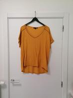 Mosterdgeel t shirt van Lola Liza, Mt 42, Kleding | Dames, T-shirts, Lola & Liza, Maat 42/44 (L), Ophalen of Verzenden, Zo goed als nieuw