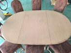 Tafel met 8 stoelen, 2 zeteltjes en poef.  Robuust., Ophalen