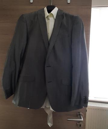 Trouwkostuum, Gris, Enlèvement ou Envoi, Costume de mariage, Porté