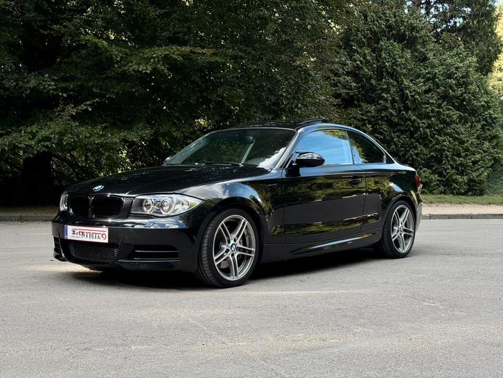 BMW 135i Coupé, Auto's, BMW, Particulier, 1 Reeks, ABS, Adaptieve lichten, Airbags, Airconditioning, Bluetooth, Boordcomputer